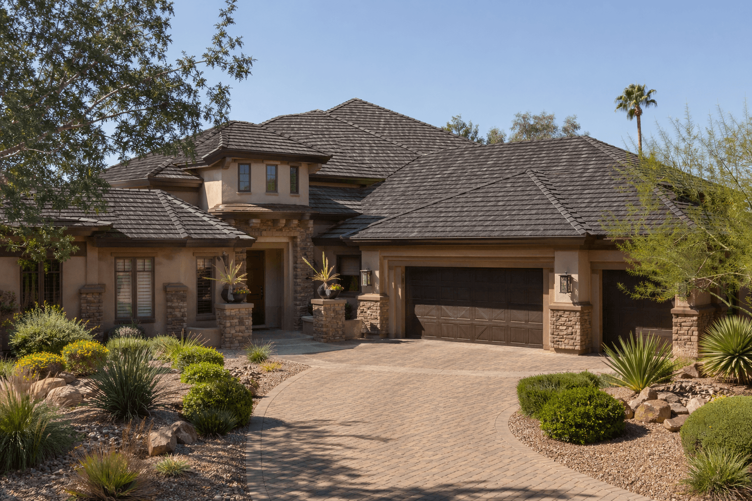 Arizona home with dimensional shingle roofing.